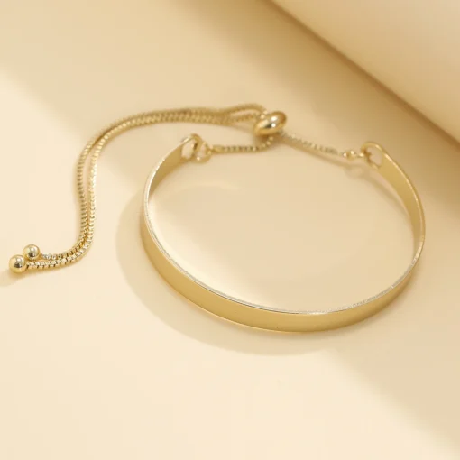 Simple cuff bracelet with chain - Image 4